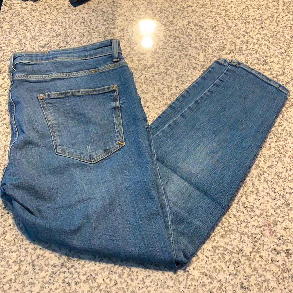 Zara Ripped Jeans